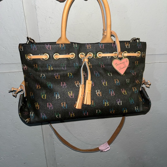 Dooney & Bourke W/charm signature logo Bag - Picture 13 of 17